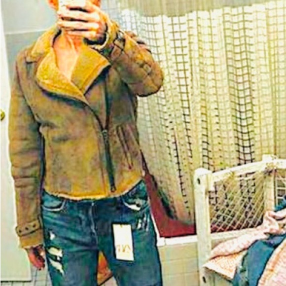 IMPOSSIBLE FIND! Diesel Shearling Fitted Jacket - Picture 2 of 12